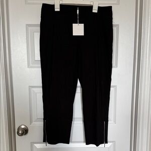 Zac & Rachel Black Crops with Zipper Accents Sz 12